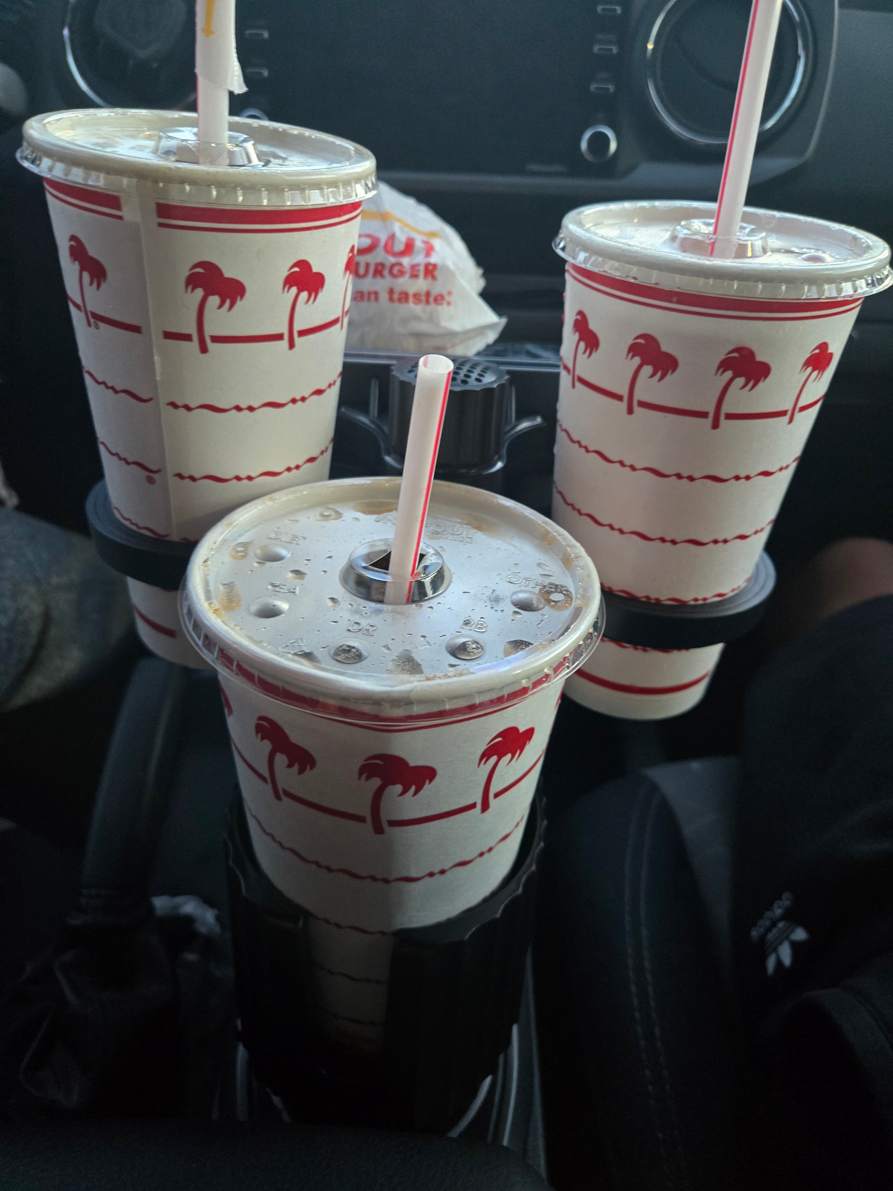 Car Cup Holder Expander Tray with Detachable cup.